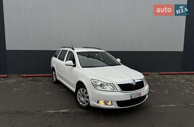 Універсал Skoda Octavia 2010 в Луцьку