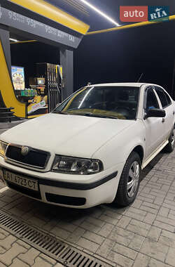 Лифтбек Skoda Octavia 2000 в Мироновке