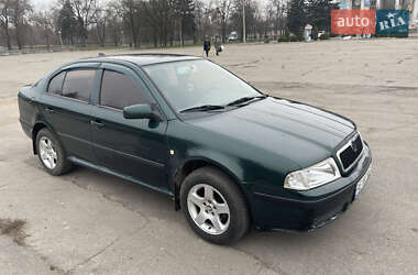 Ліфтбек Skoda Octavia 2001 в Запоріжжі