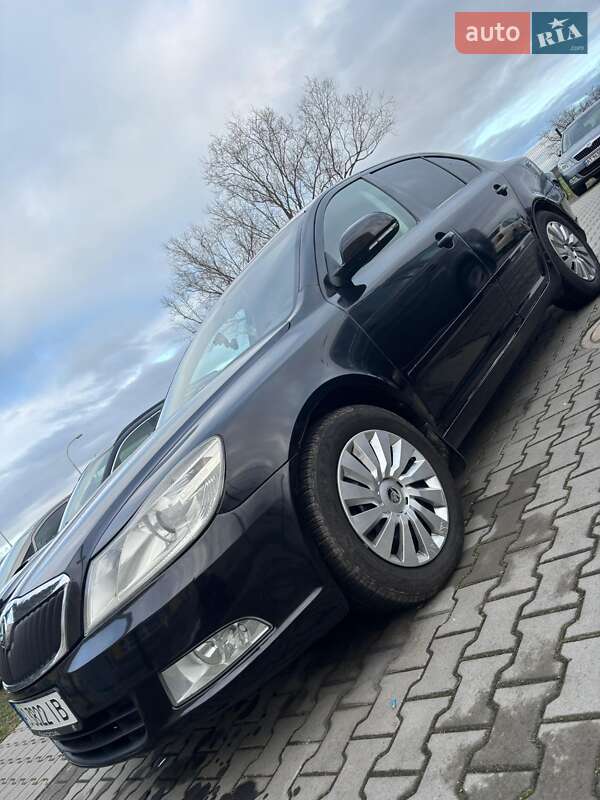 Ліфтбек Skoda Octavia 2011 в Ужгороді