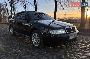 Ліфтбек Skoda Octavia 2000 в Гайсину