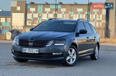 Універсал Skoda Octavia 2018 в Рівному