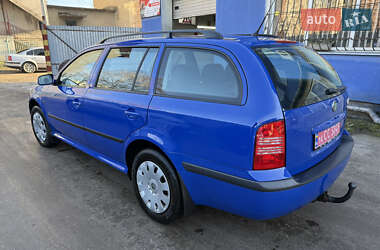 Универсал Skoda Octavia 2009 в Калуше