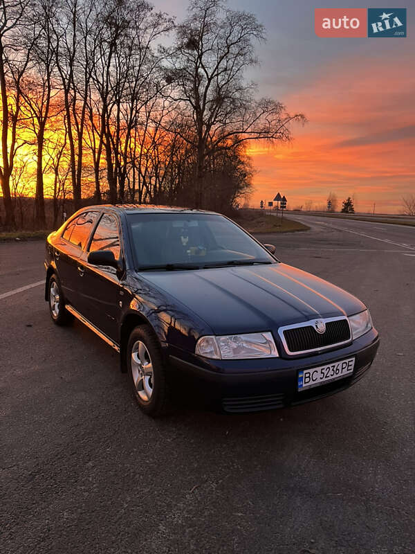 Лифтбек Skoda Octavia 2004 в Буске