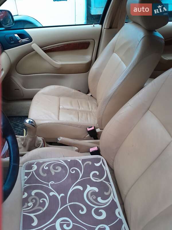 Універсал Skoda Octavia 2001 в Броварах