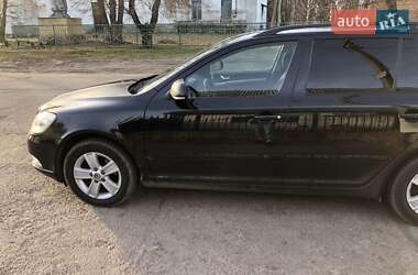 Универсал Skoda Octavia 2010 в Чернигове