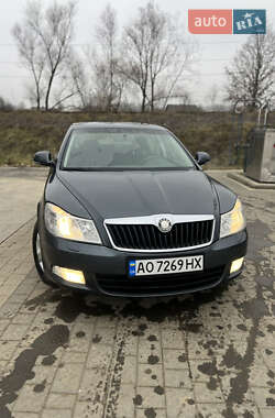 Лифтбек Skoda Octavia 2009 в Бедевле