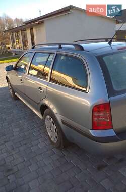 Універсал Skoda Octavia 2004 в 