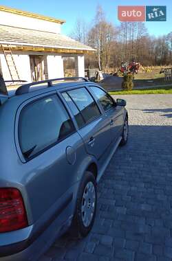 Універсал Skoda Octavia 2004 в 