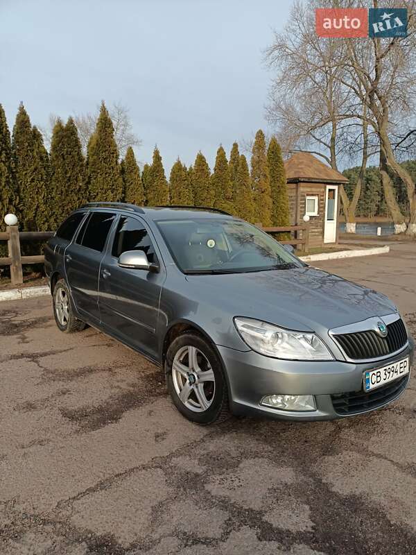Универсал Skoda Octavia 2012 в Чернигове