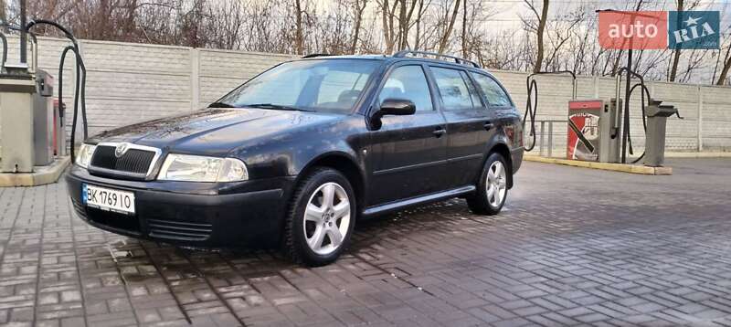 Універсал Skoda Octavia 2004 в Рівному