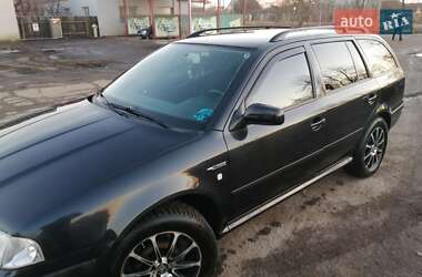 Универсал Skoda Octavia 2005 в Попельне