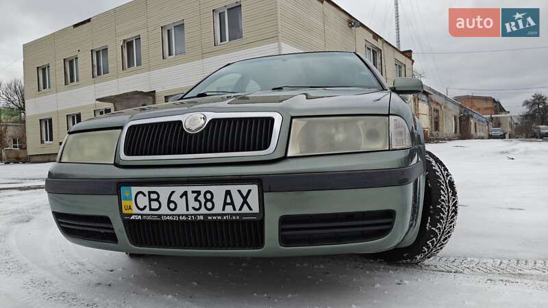 Ліфтбек Skoda Octavia 2003 в Чернігові