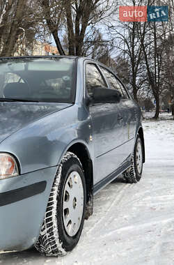 Ліфтбек Skoda Octavia 2004 в Львові