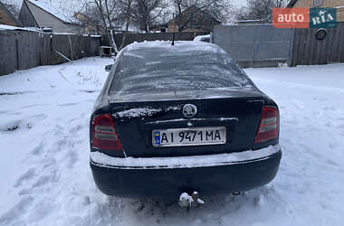 Лифтбек Skoda Octavia 2003 в Киеве