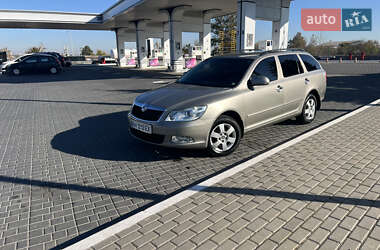 Універсал Skoda Octavia 2010 в Одесі