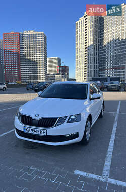 Лифтбек Skoda Octavia 2018 в Киеве