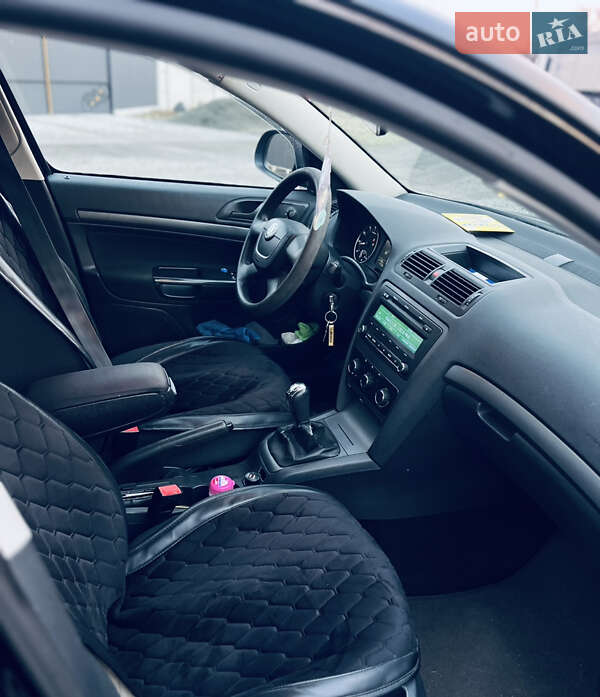 Универсал Skoda Octavia 2012 в Шполе