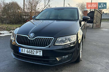 Лифтбек Skoda Octavia 2013 в Фастове