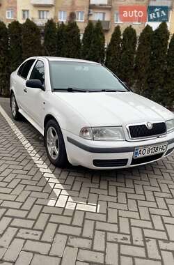 Лифтбек Skoda Octavia 2002 в Ужгороде