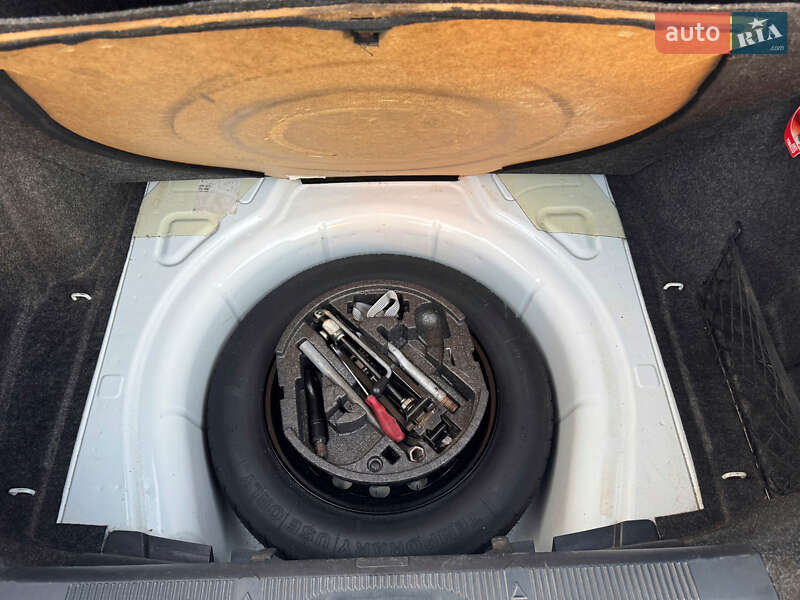 Ліфтбек Skoda Octavia 2009 в Києві фото 12 Ліфтбек Skoda Octavia 2009 в Києві