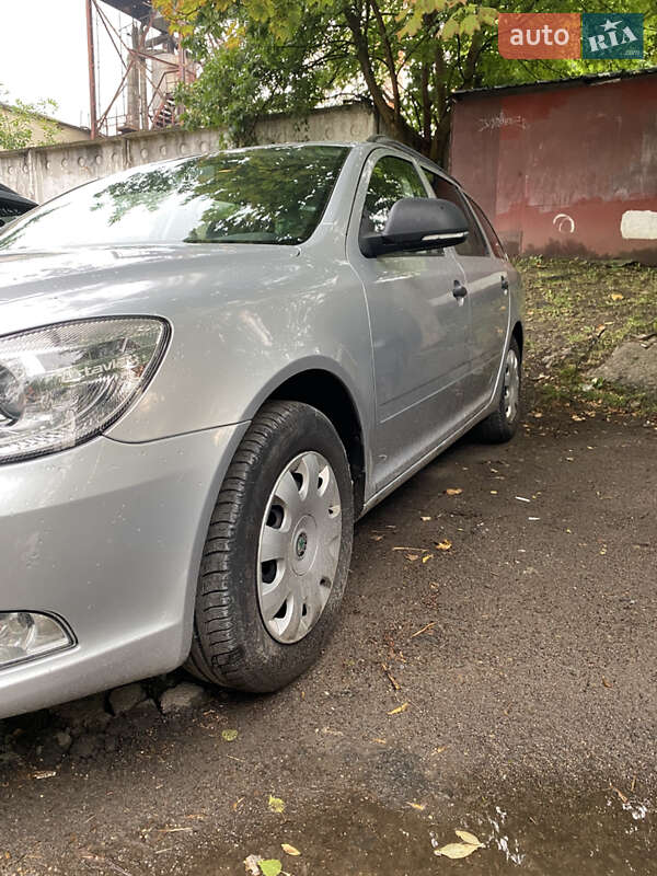 Універсал Skoda Octavia 2009 в Львові