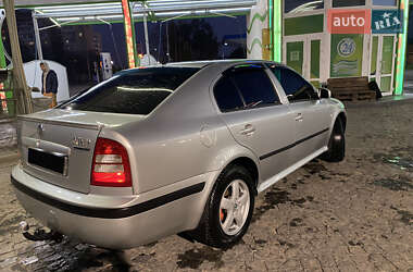 Ліфтбек Skoda Octavia 2005 в 