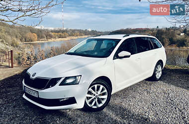 Універсал Skoda Octavia 2020 в Вінниці