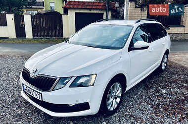 Універсал Skoda Octavia 2020 в Вінниці