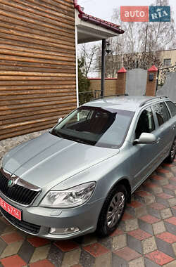 Универсал Skoda Octavia 2011 в Котельве