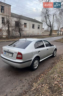 Ліфтбек Skoda Octavia 2003 в Прилуках