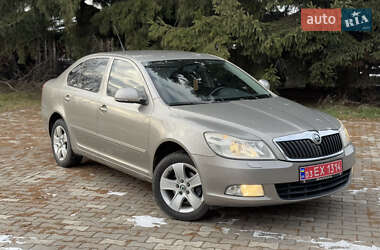 Ліфтбек Skoda Octavia 2010 в Луцьку