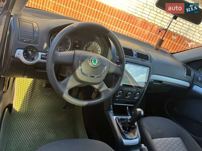 Ліфтбек Skoda Octavia 2009 в Черкасах фото 8 Ліфтбек Skoda Octavia 2009 в Черкасах
