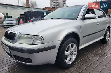 Лифтбек Skoda Octavia 2003 в Запорожье