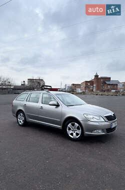 Універсал Skoda Octavia 2010 в Полтаві