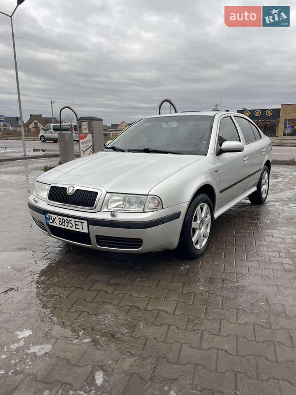 Skoda Octavia 2003