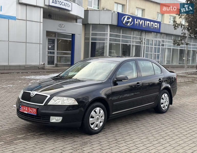 Ліфтбек Skoda Octavia 2008 в Рівному