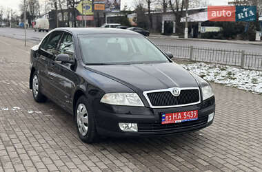 Ліфтбек Skoda Octavia 2008 в Рівному