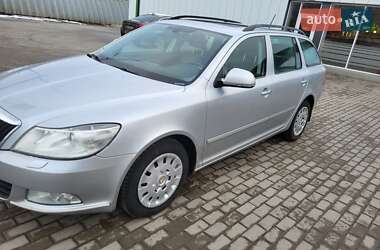 Універсал Skoda Octavia 2012 в Житомирі