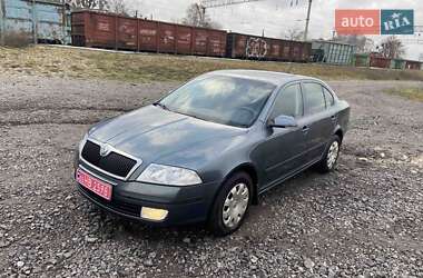 Ліфтбек Skoda Octavia 2006 в Луцьку