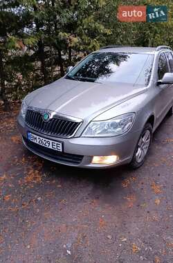 Універсал Skoda Octavia 2009 в Охтирці