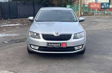 Лифтбек Skoda Octavia 2016 в Киеве