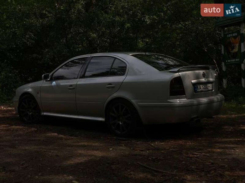 Ліфтбек Skoda Octavia 2001 в Києві