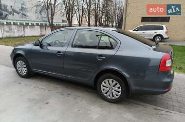 Ліфтбек Skoda Octavia 2010 в Миргороді