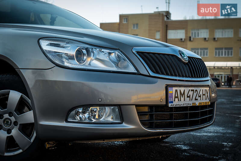 Універсал Skoda Octavia 2010 в Житомирі