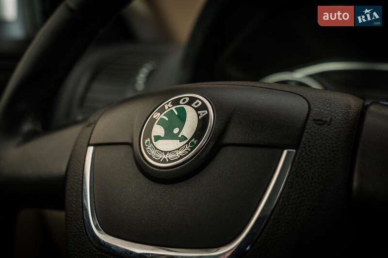 Універсал Skoda Octavia 2010 в Житомирі
