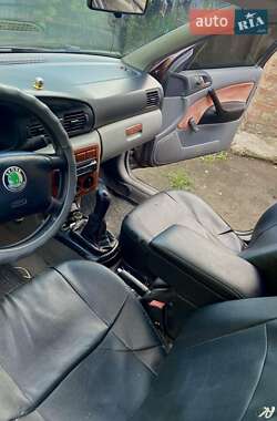 Ліфтбек Skoda Octavia 1999 в Києві