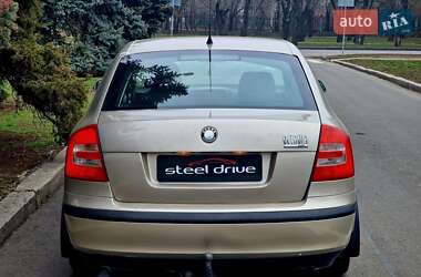 Ліфтбек Skoda Octavia 2005 в Миколаєві