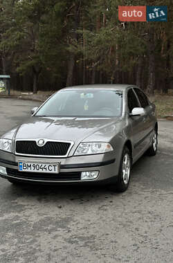 Ліфтбек Skoda Octavia 2007 в Ромнах