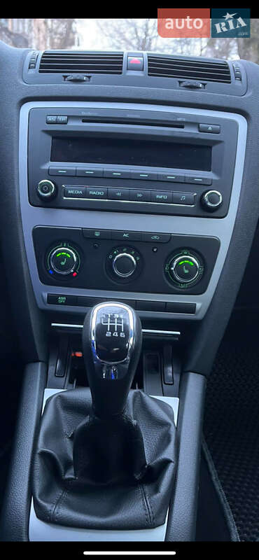 Лифтбек Skoda Octavia 2011 в Киеве